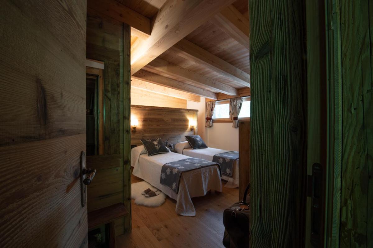 Chalet Degli Abeti By Ama Val Di Fassa Кампитело ди Фаса Екстериор снимка
