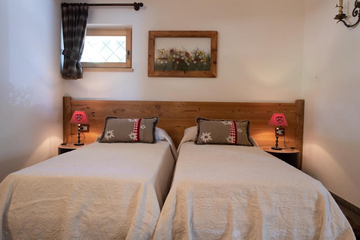 Chalet Degli Abeti By Ama Val Di Fassa Кампитело ди Фаса Екстериор снимка
