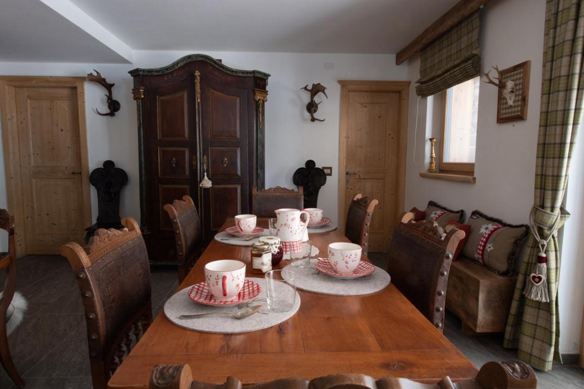 Chalet Degli Abeti By Ama Val Di Fassa Кампитело ди Фаса Екстериор снимка