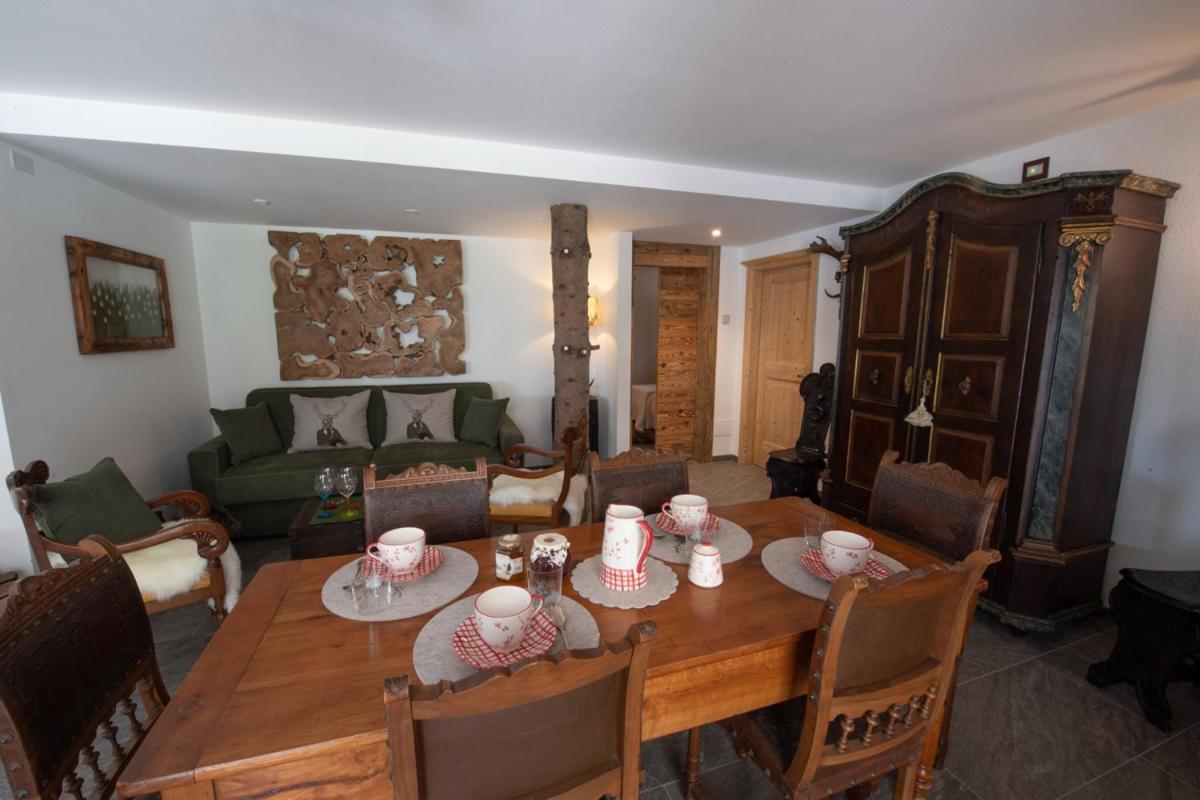 Chalet Degli Abeti By Ama Val Di Fassa Кампитело ди Фаса Екстериор снимка